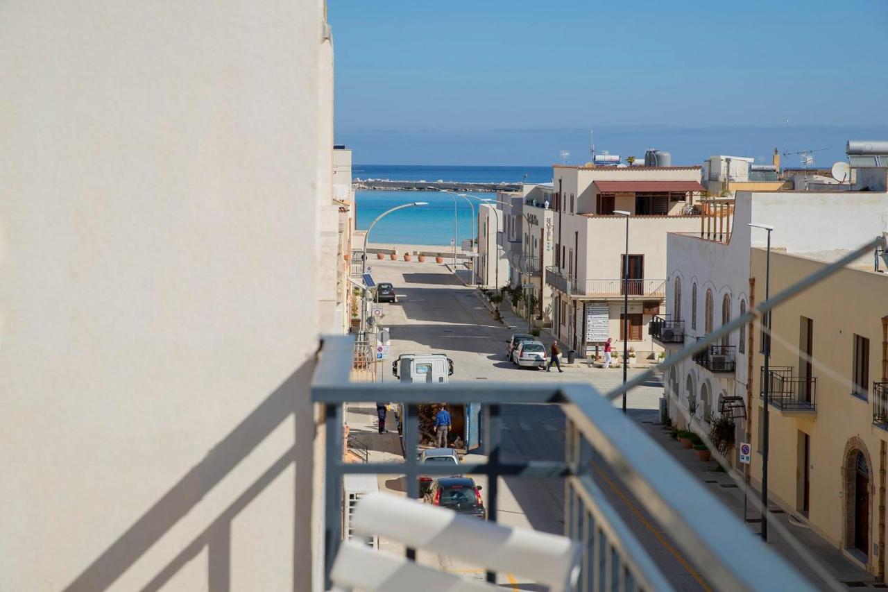 شقة Sanvitotour - Scala Del Mare سان فيتو لو كابو المظهر الخارجي الصورة